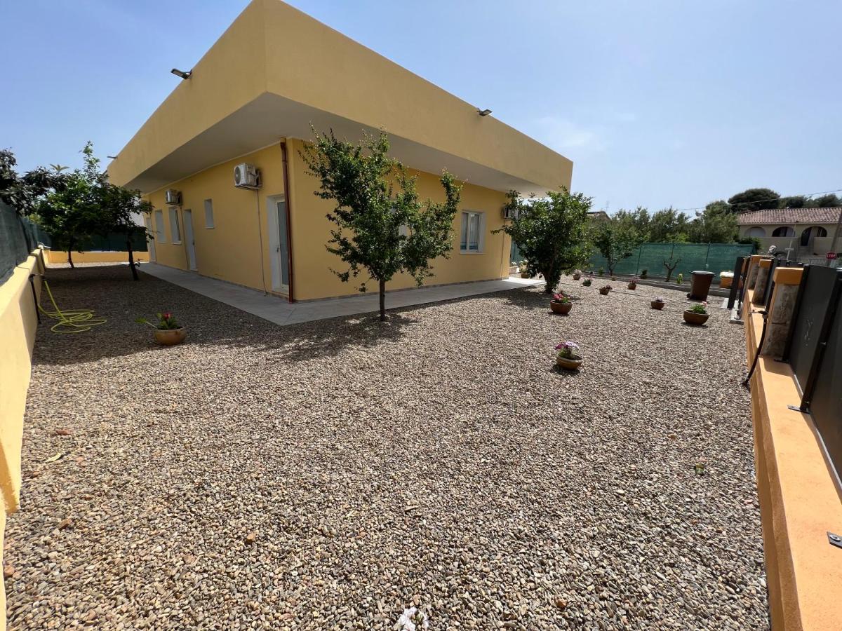 Casa Vacanze Mare Fuori 卡波特拉 外观 照片
