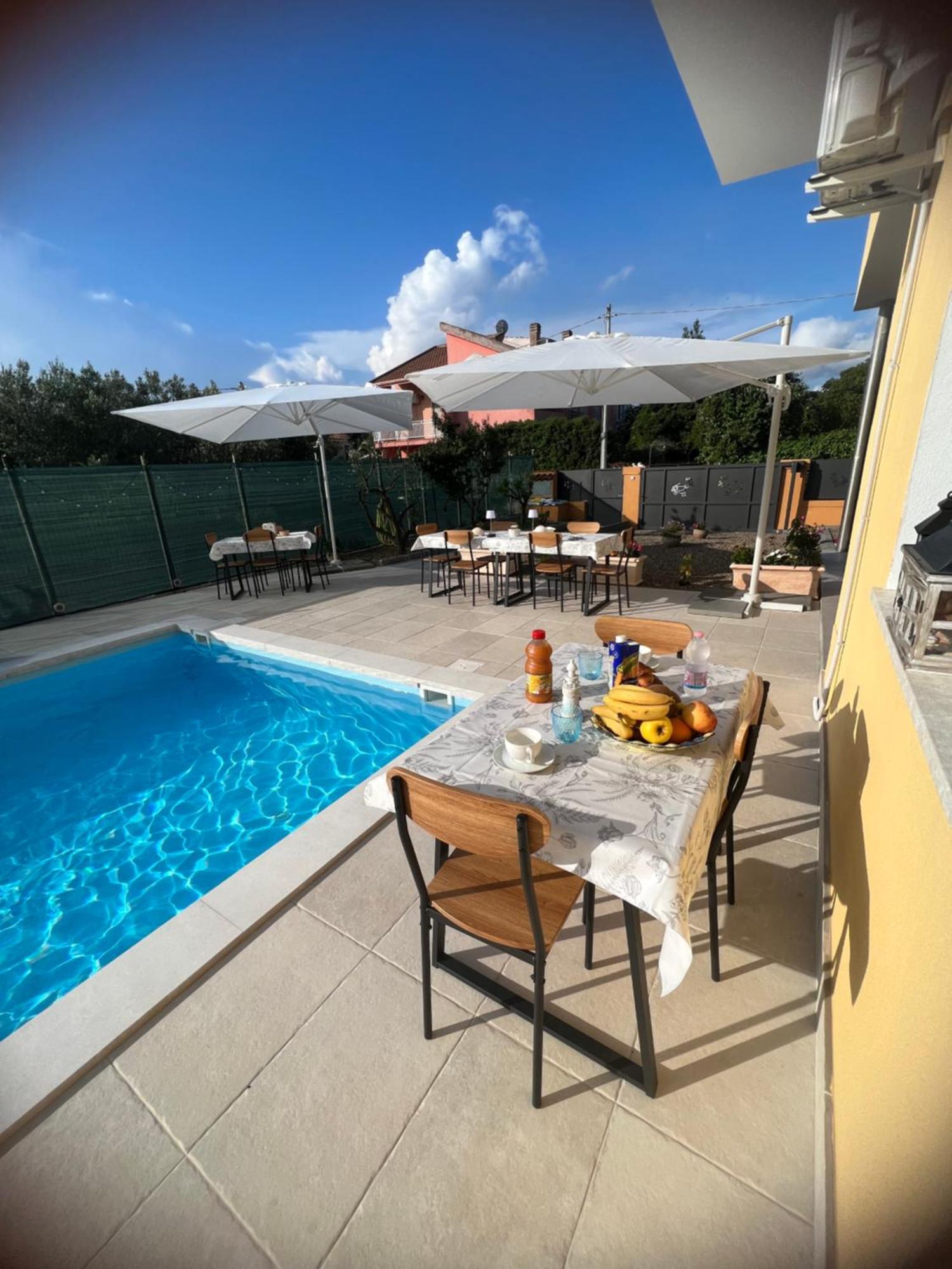 Casa Vacanze Mare Fuori 卡波特拉 外观 照片